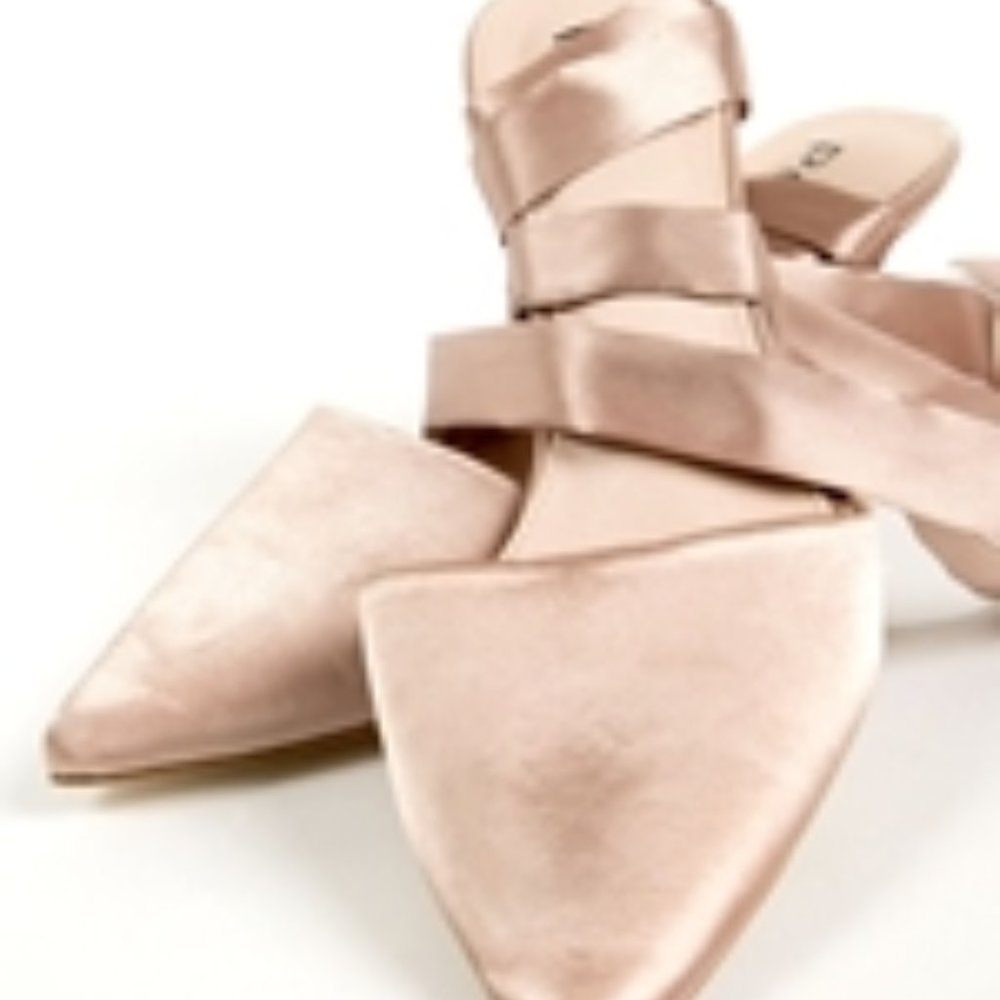 🚚 NIB POL Ballet Kitten Heels